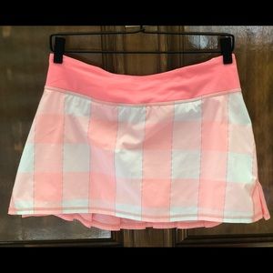 Lululemon tennis skirt. Size 6. Great condition